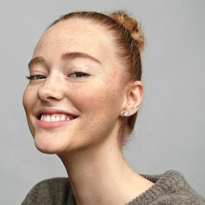 Brincos Espigão Halo Brilhante