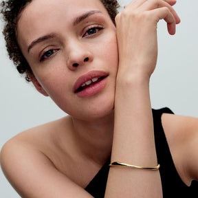 Pulseira com design orgânico