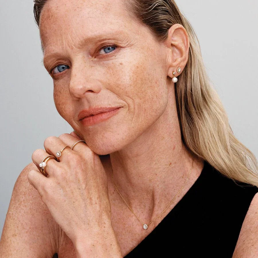 Brincos Espigão Auréola Redonda Pavé